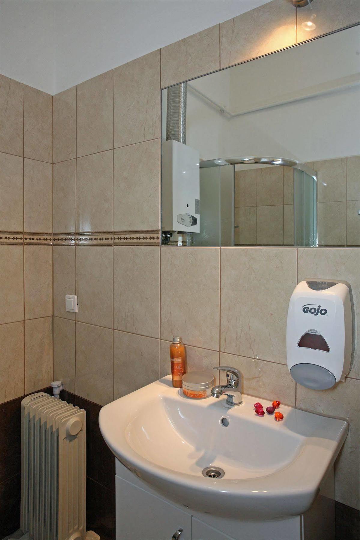Enigma Hostel Krakkó Kültér fotó