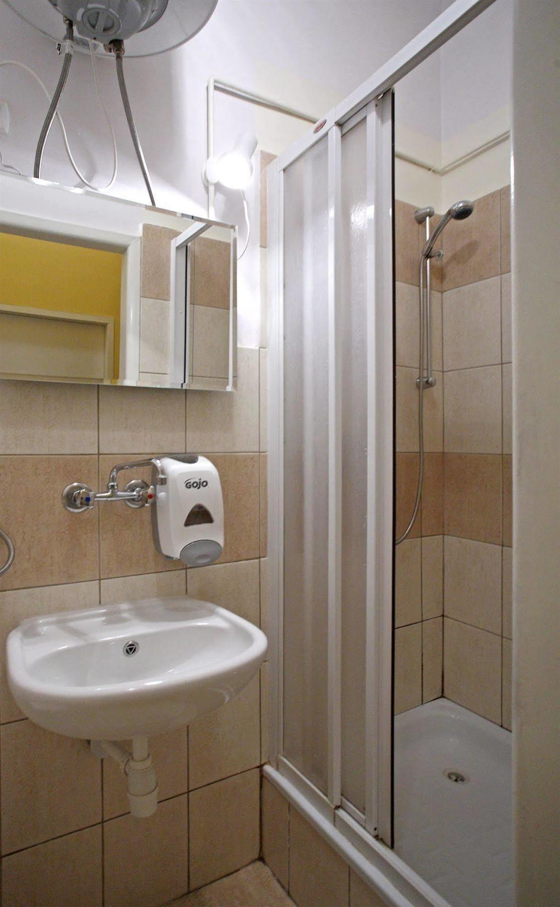 Enigma Hostel Krakkó Kültér fotó