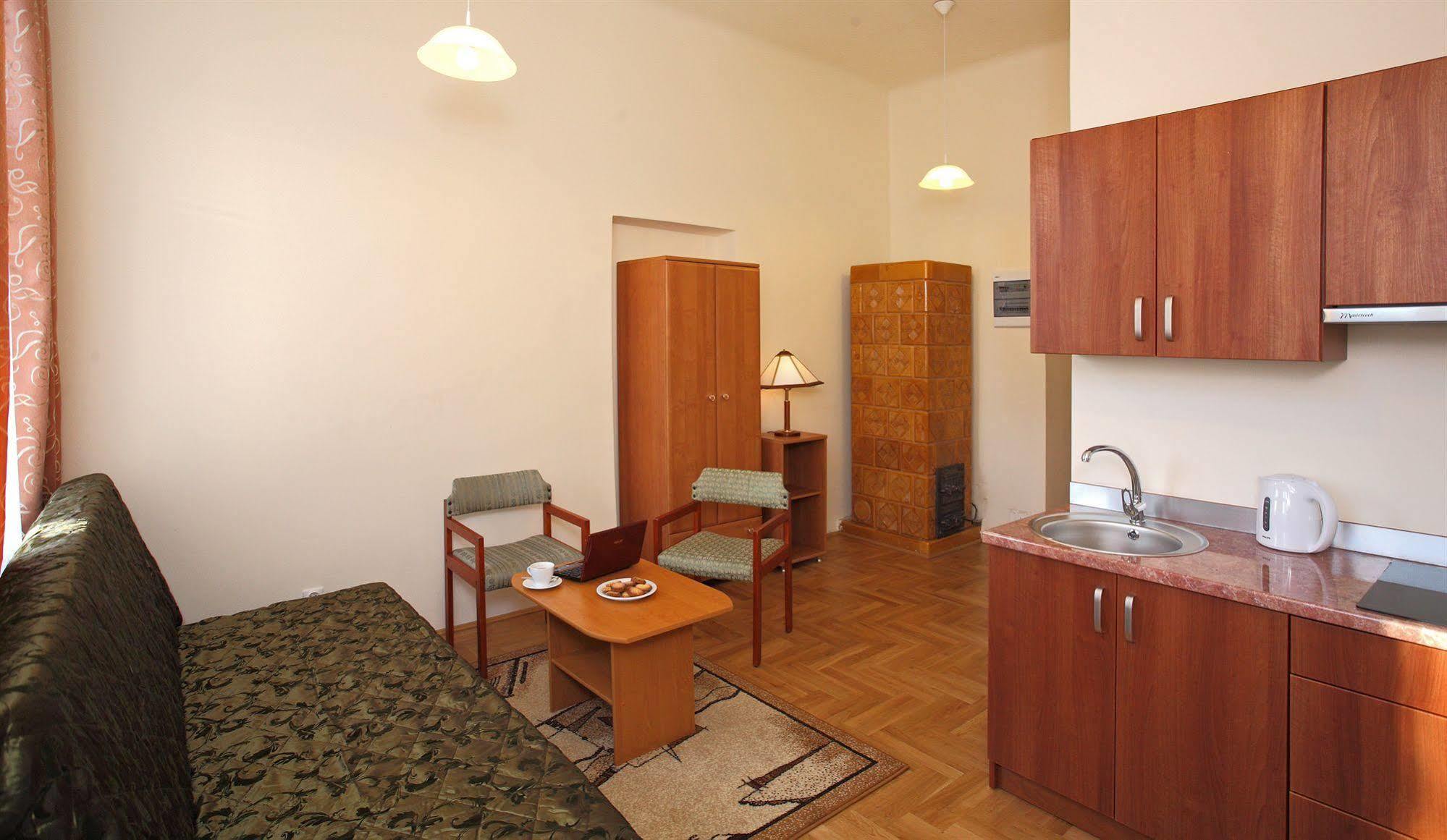 Enigma Hostel Krakkó Kültér fotó